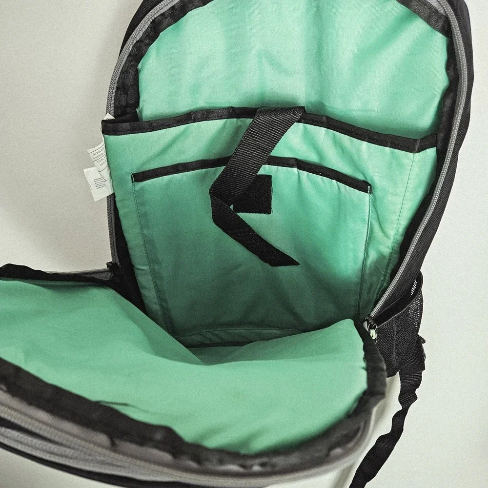 HP 15.6″ Active Backpack Black Mint Green Padded Straps Interiors‎ Dividers Zip